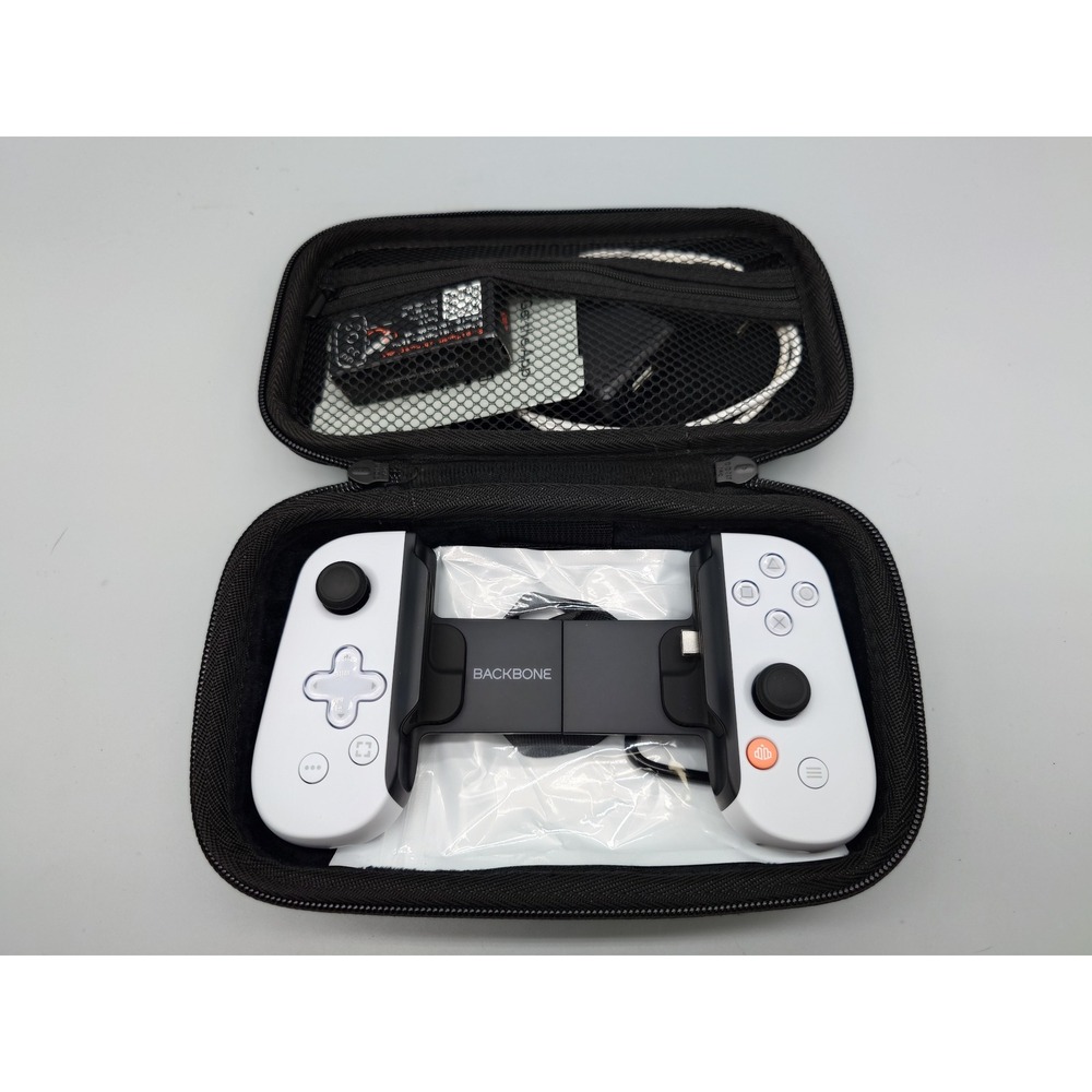 Backbone One PlayStation Edition Mobile Gaming Controller [GNH025628]